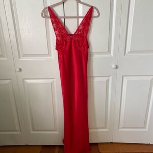 Vintage lace red maxi dress